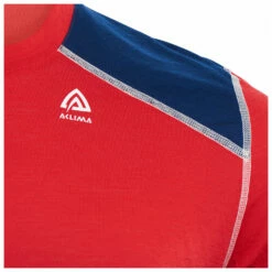 Aclima LightWool Reinforced Crewneck - Merino Base Layer -Outdoor Equipment Sales Shop aclima lightwool reinforced crewneck merino base layer detail 3