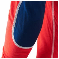 Aclima LightWool Reinforced Crewneck - Merino Base Layer -Outdoor Equipment Sales Shop aclima lightwool reinforced crewneck merino base layer detail 4