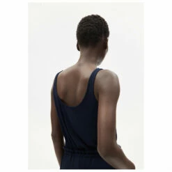 Armedangels Women's Ashraani Solid - Top -Outdoor Equipment Sales Shop armedangels womens ashraani solid top detail 4