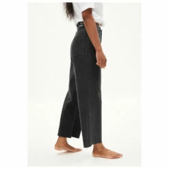 Armedangels Women's Enijaa Cropped - Jeans 12 Armedangels Women's Enijaa Cropped - Jeans -Outdoor Equipment Sales Shop armedangels womens enijaa cropped jeans detail 5