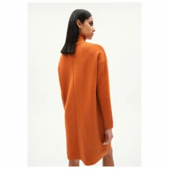 Armedangels Women's Stinaa - Dress 8 Armedangels Women's Stinaa - Dress -Outdoor Equipment Sales Shop armedangels womens stinaa dress detail 3