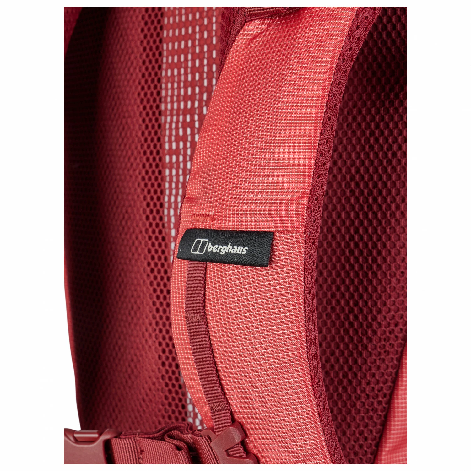 Berghaus Remote Hike 25 - Walking Backpack 10 Berghaus Remote Hike 25 - Walking Backpack - Image 8