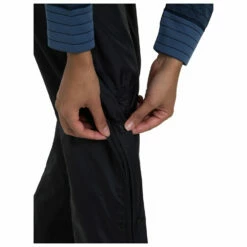 Berghaus Women's Deluge 2.0 - Waterproof Trousers 19 Berghaus Women's Deluge 2.0 - Waterproof Trousers -Outdoor Equipment Sales Shop berghaus womens deluge 20 waterproof trousers detail 8