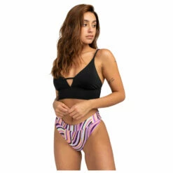 Billabong Women's Sol Searcher V-Neck Cami - Bikini Top -Outdoor Equipment Sales Shop billabong womens sol searcher v neck cami bikini top detail 4