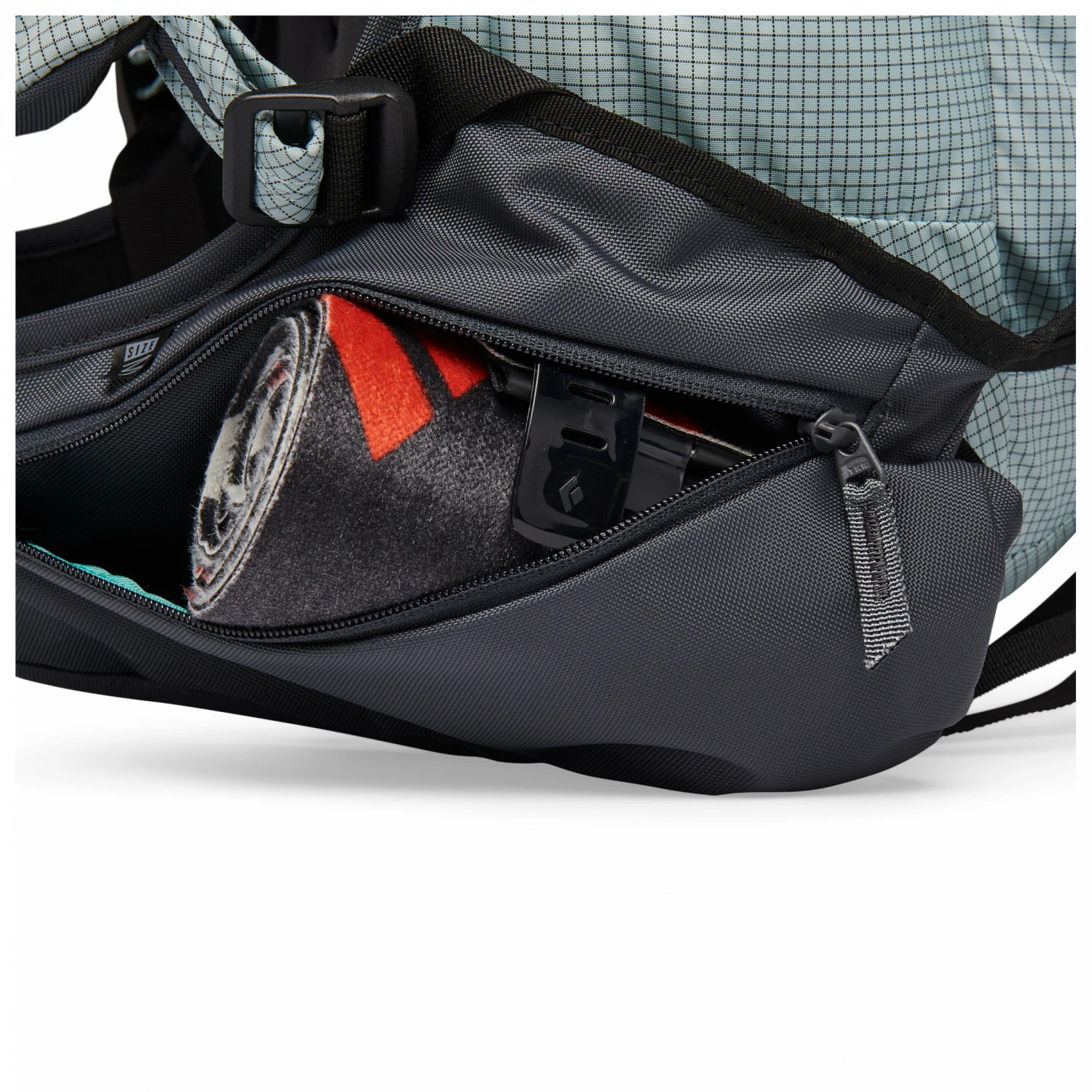 Black Diamond Dawn Patrol 32 - Ski Touring Backpack 7 Black Diamond Dawn Patrol 32 - Ski Touring Backpack - Image 5