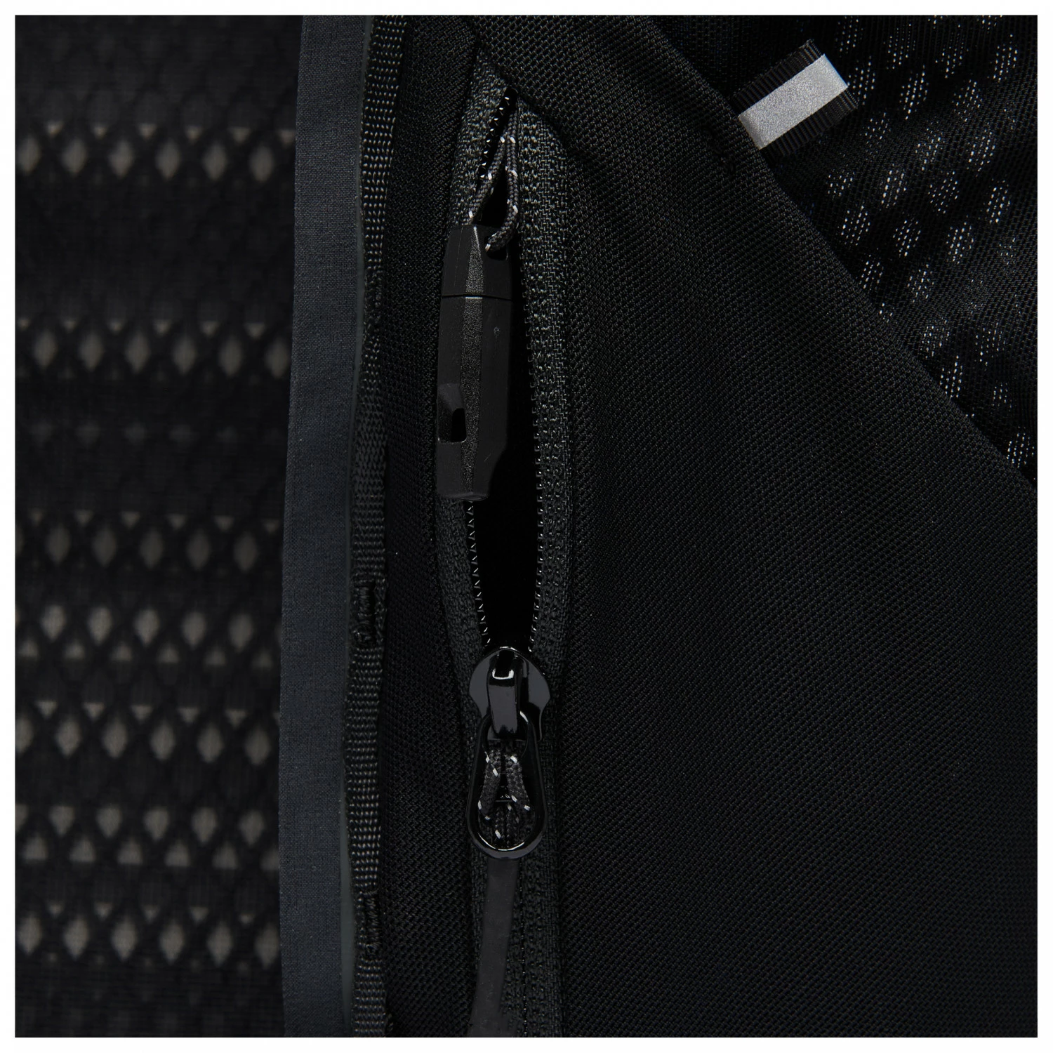 Black Diamond Distance 22 - Trail Running Backpack 11 Black Diamond Distance 22 - Trail Running Backpack - Image 9