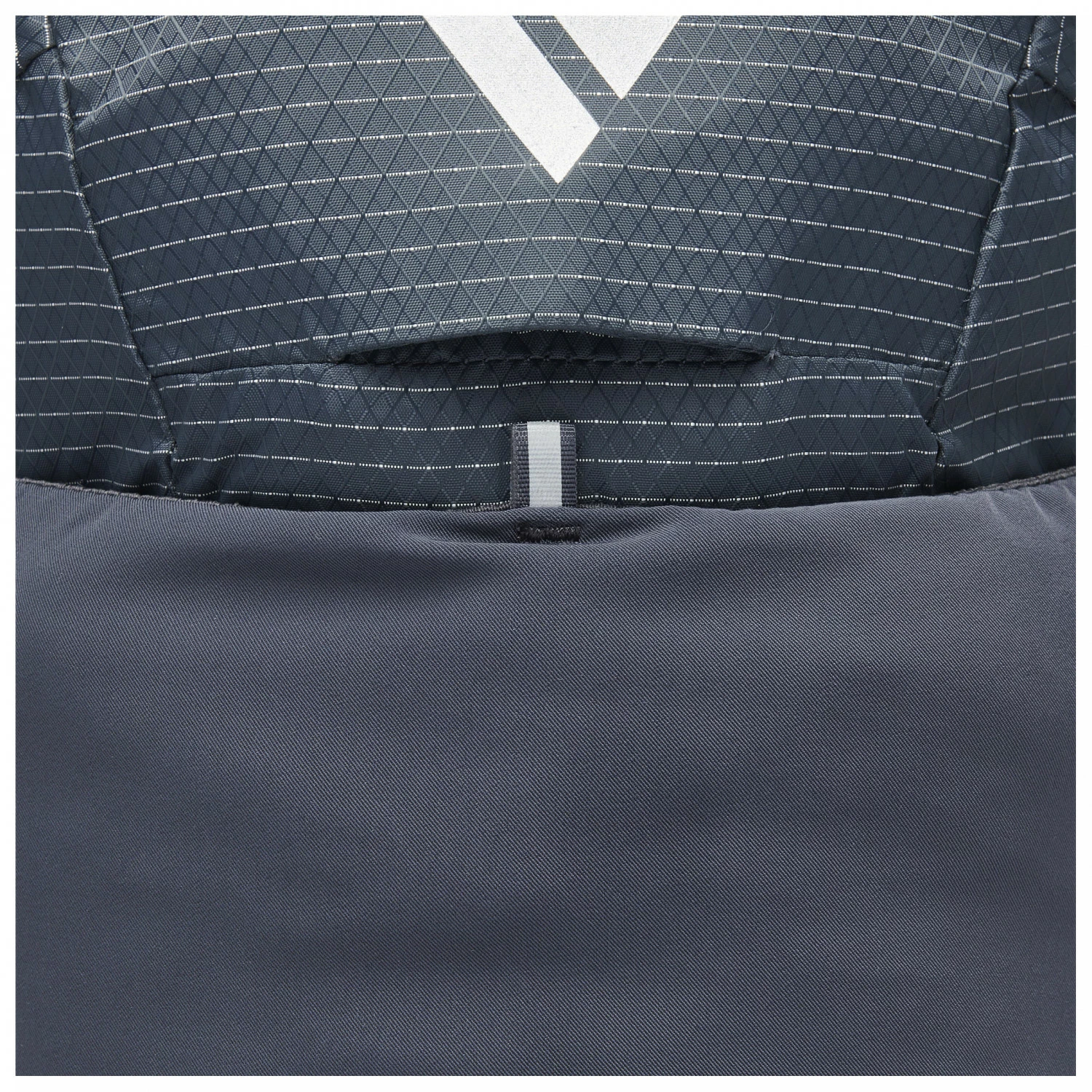 Black Diamond Pursuit 30 - Walking Backpack 11 Black Diamond Pursuit 30 - Walking Backpack - Image 9