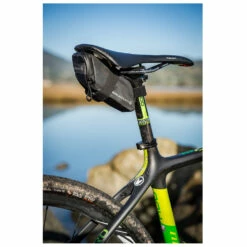 Blackburn Grid Medium Seat Bag Black Reflective - Bike Bag -Outdoor Equipment Sales Shop blackburn grid medium seat bag black reflective bike bag detail 4