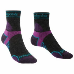 Bridgedale Women's Trail Run Lightweight Merino Sport 3/4 Crew I - Running Socks