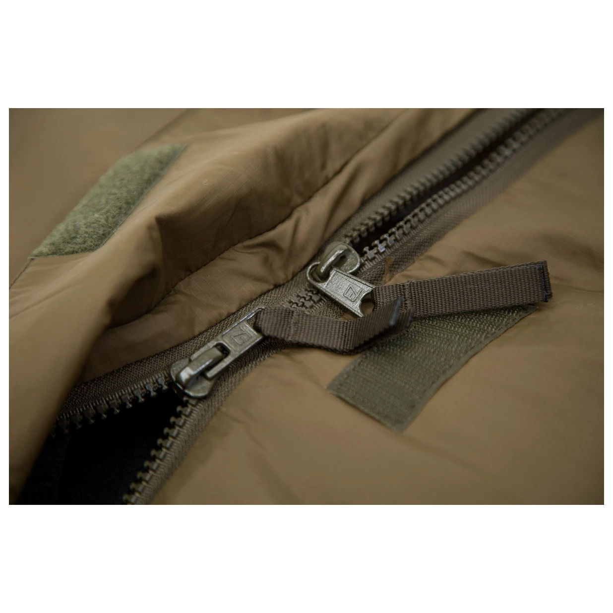 Carinthia Defence 1 Top - Synthetic Sleeping Bag 8 Carinthia Defence 1 Top - Synthetic Sleeping Bag - Image 6