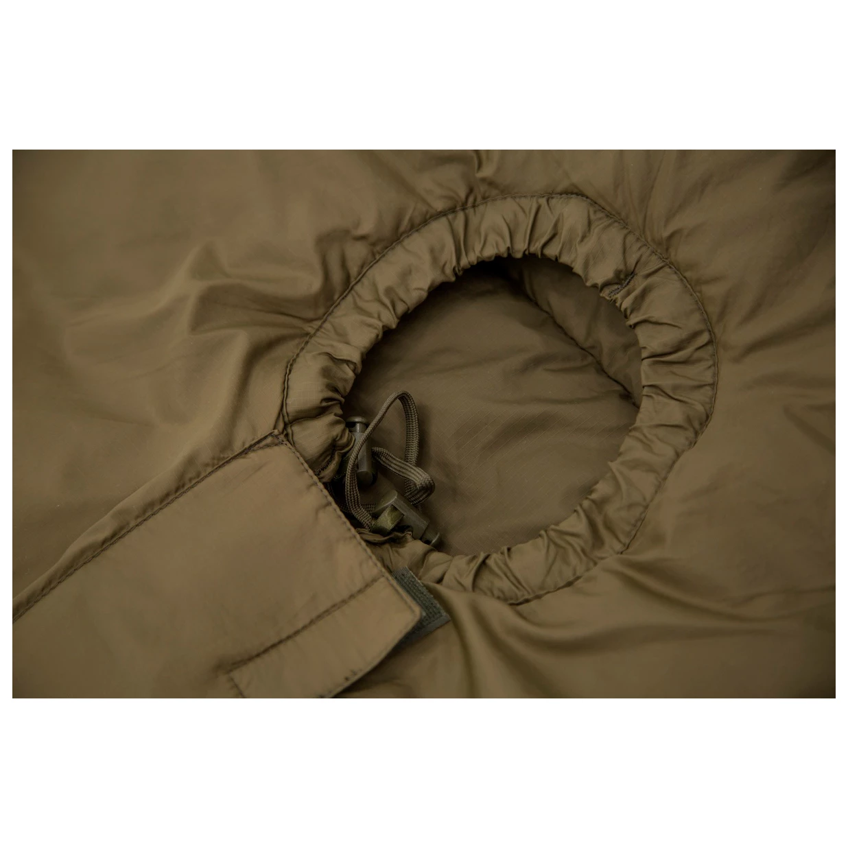 Carinthia Defence 1 Top - Synthetic Sleeping Bag 10 Carinthia Defence 1 Top - Synthetic Sleeping Bag - Image 8