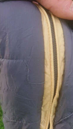 Carinthia G 180 - Synthetic Sleeping Bag -Outdoor Equipment Sales Shop carinthia g 180 kunstfaserschlafsack c813006008e5c98f51028ce70d1caa12 1