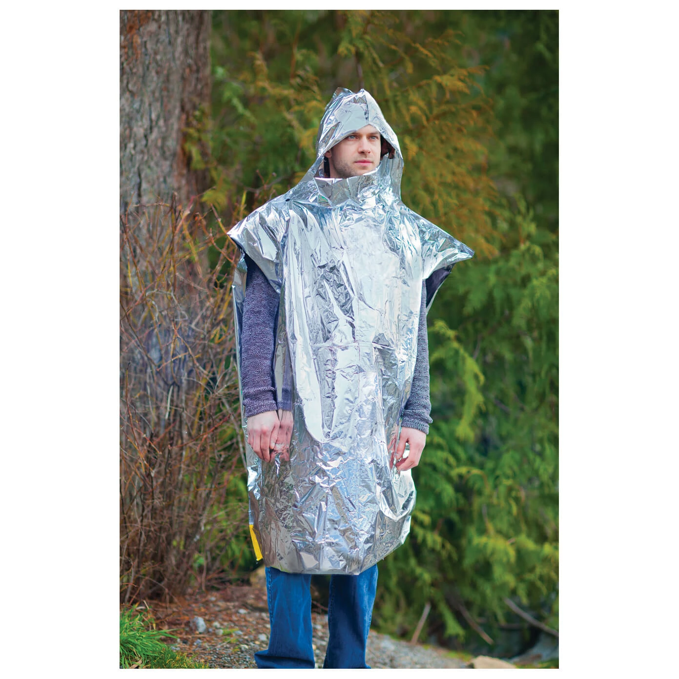 Coghlans Survival-Poncho - Survival Blanket 4 Coghlans Survival-Poncho - Survival Blanket - Image 2