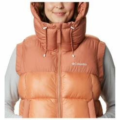 Columbia Women's Pike Lake II Insulated Vest - Synthetic Vest 13 Columbia Women's Pike Lake II Insulated Vest - Synthetic Vest -Outdoor Equipment Sales Shop columbia womens pike lake ii insulated vest synthetic vest detail 5