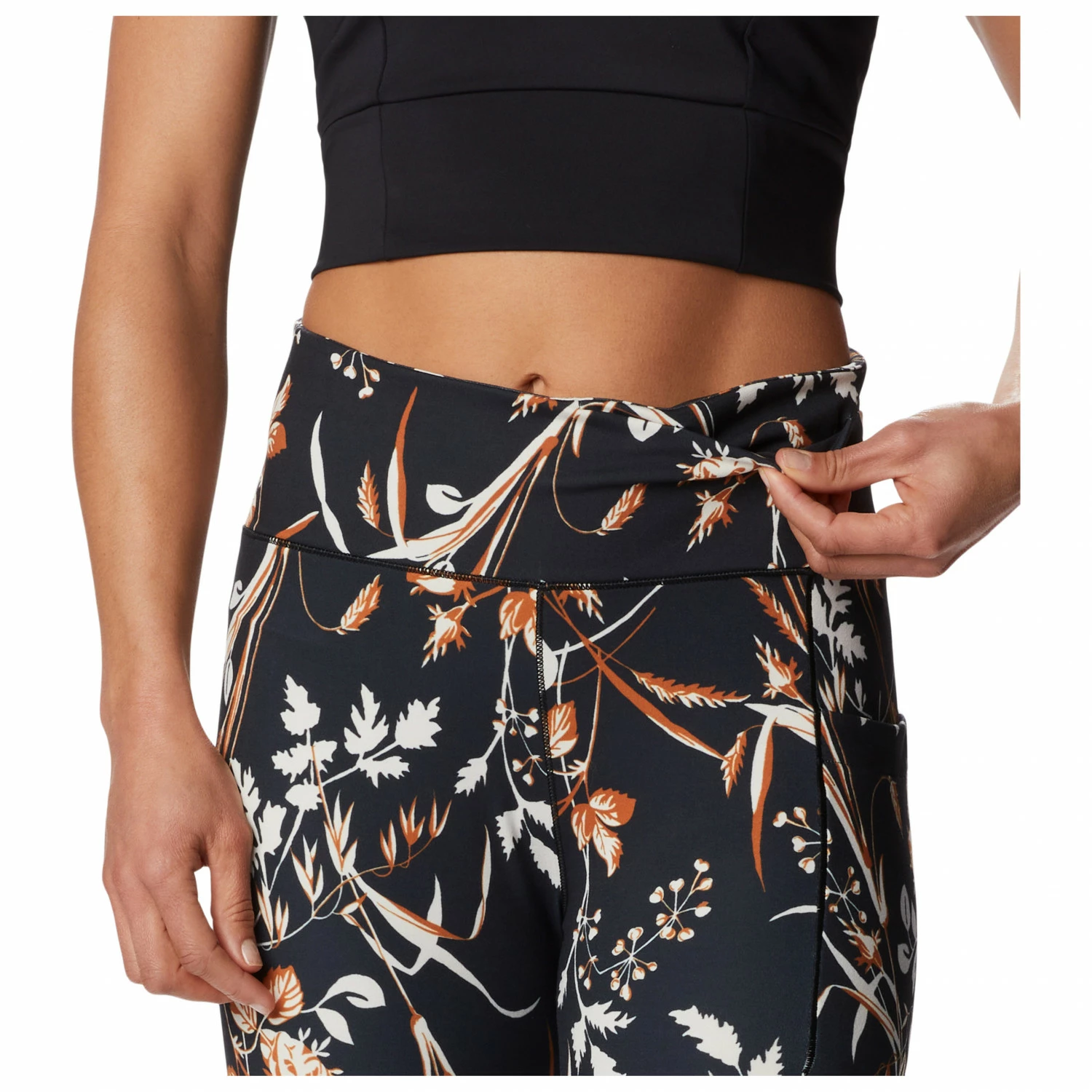 Columbia Women's Weekend Adventure 7/8 Legging - Leggings 9 Columbia Women's Weekend Adventure 7/8 Legging - Leggings - Image 7