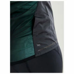 Craft Women's Essence Light Wind Vest - Windproof Vest 10 Craft Women's Essence Light Wind Vest - Windproof Vest -Outdoor Equipment Sales Shop craft womens essence light wind vest windproof vest detail 4