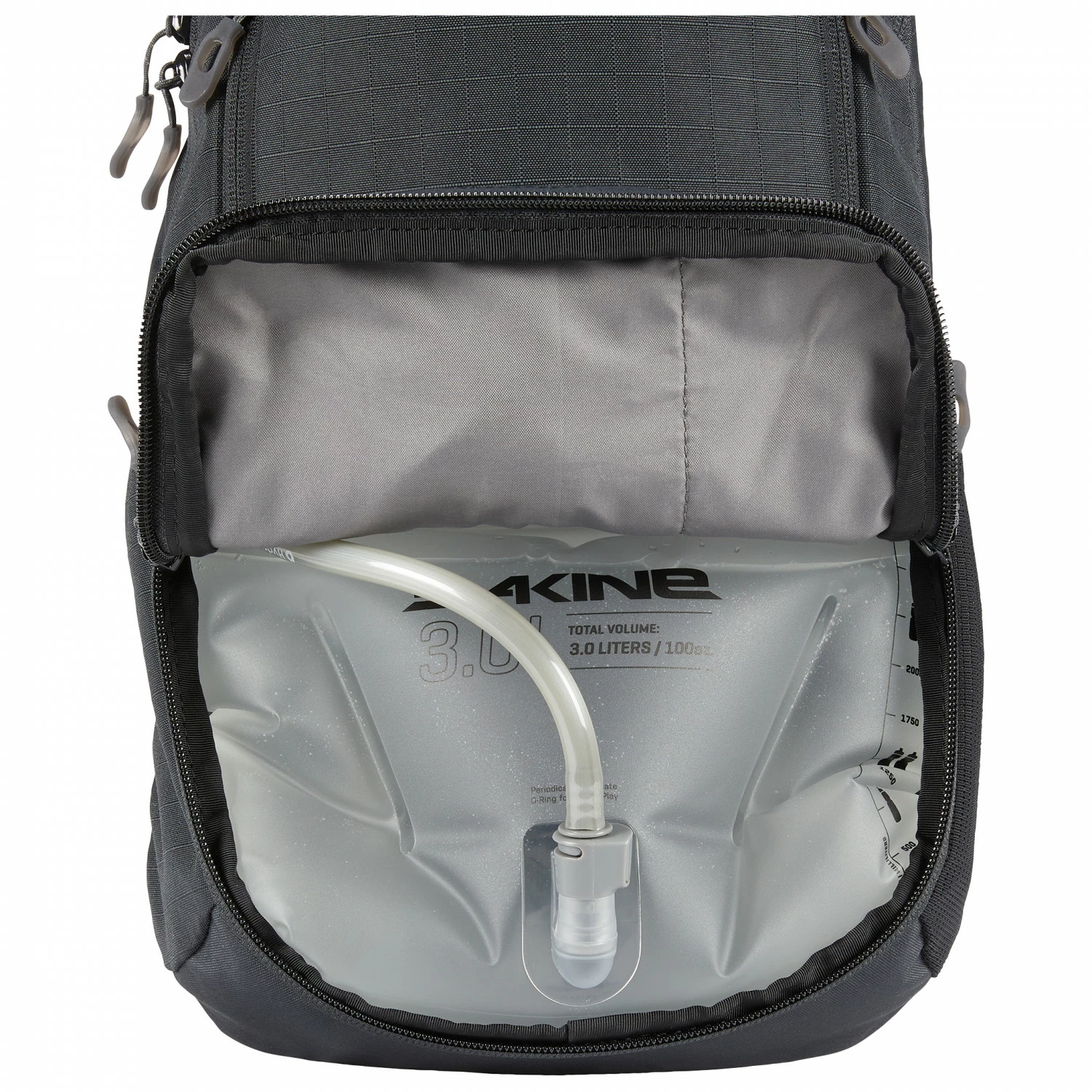 Dakine Syncline 12L - Cycling Backpack 5 Dakine Syncline 12L - Cycling Backpack - Image 3