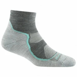 Darn Tough Women's Light Hiker 1/4 Lightweight With Cushion - Walking Socks