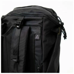 Doughnut Dynamic Large Titan 22 - Daypack -Outdoor Equipment Sales Shop doughnut dynamic large titan 22 daypack detail 8