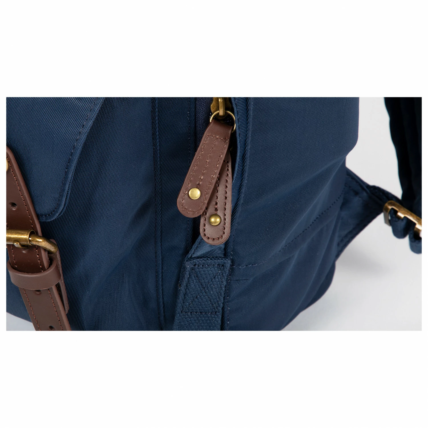 Doughnut Macaroon 16 - Daypack 14 Doughnut Macaroon 16 - Daypack - Image 12