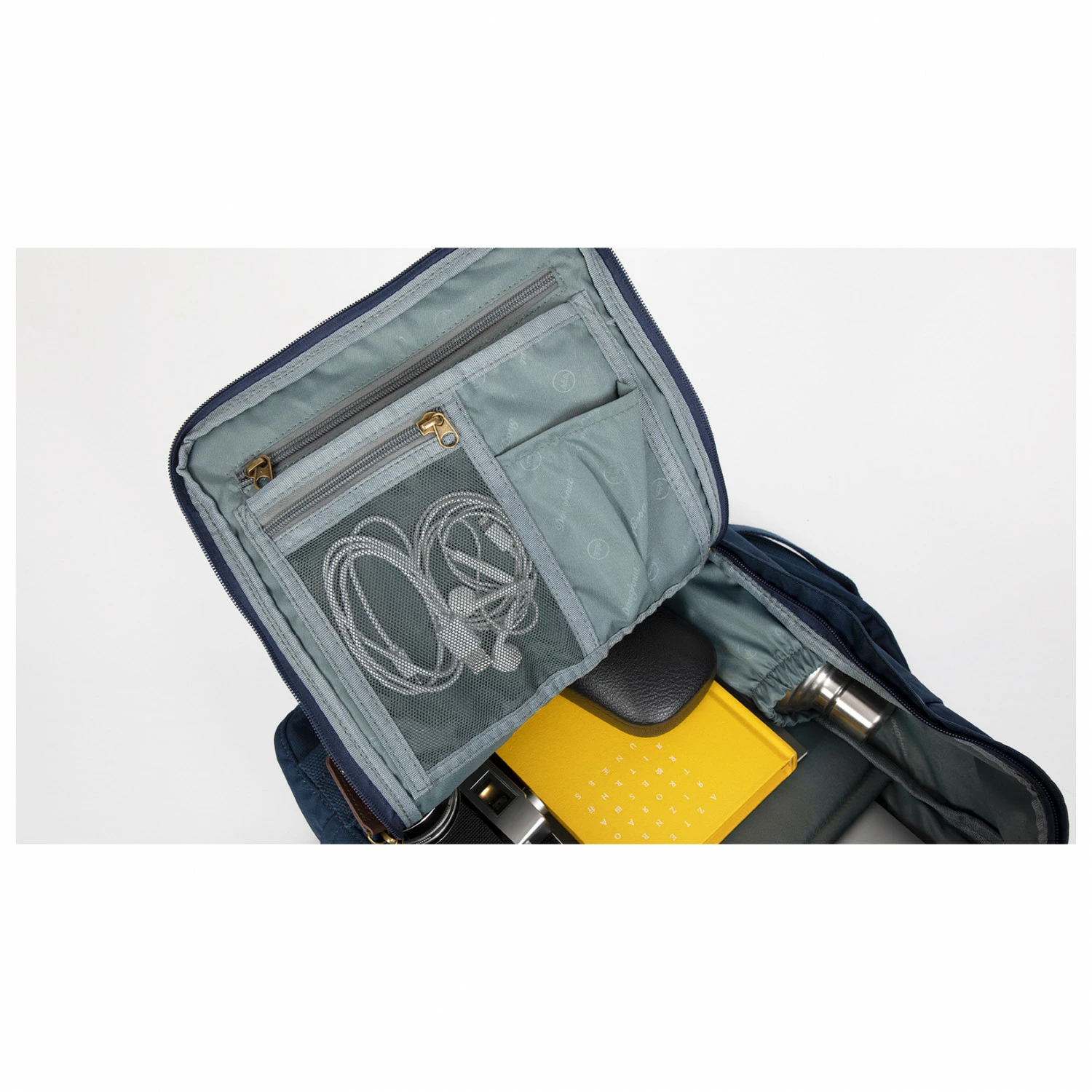 Doughnut Macaroon 16 - Daypack 8 Doughnut Macaroon 16 - Daypack - Image 6