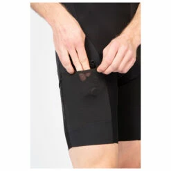 Endura GV500 Reiver Bibshort - Cycling Bottoms 8 Endura GV500 Reiver Bibshort - Cycling Bottoms -Outdoor Equipment Sales Shop endura gv500 reiver bibshort cycling bottoms detail 3