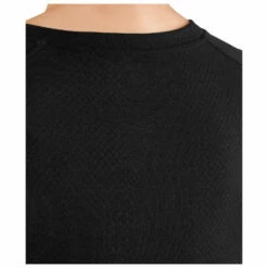 Falke Women's Wool-Tech-Light T-Shirt - Merino Base Layer 10 Falke Women's Wool-Tech-Light T-Shirt - Merino Base Layer -Outdoor Equipment Sales Shop falke womens wool tech light t shirt merino base layer detail 4