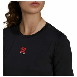 Five Ten Women's Primeblue Bike TrailX - Sport Shirt 16 Five Ten Women's Primeblue Bike TrailX - Sport Shirt -Outdoor Equipment Sales Shop five ten womens primeblue bike trailx sport shirt detail 7