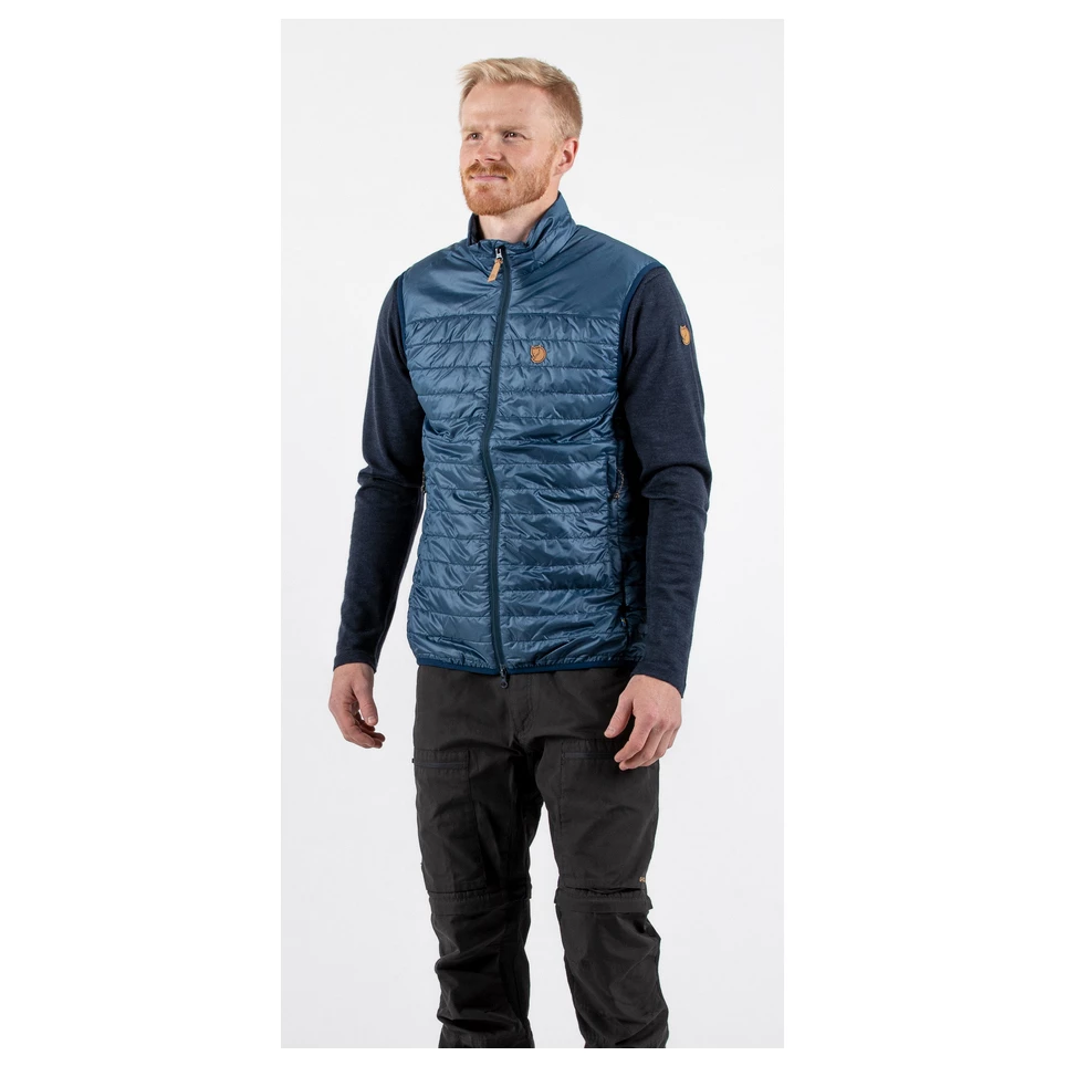 FJÄLLRÄVEN Abisko Padded Vest - Synthetic Vest 4 FJÄLLRÄVEN Abisko Padded Vest - Synthetic Vest - Image 2