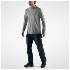 FJÄLLRÄVEN Abisko Sun-Hoodie - Sport Shirt 12 FJÄLLRÄVEN Abisko Sun-Hoodie - Sport Shirt -Outdoor Equipment Sales Shop fjaellraeven abisko sun hoodie sport shirt detail 3