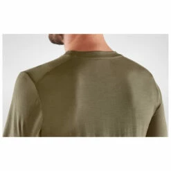 FJÄLLRÄVEN Abisko Wool S/S - T-shirt 13 FJÄLLRÄVEN Abisko Wool S/S - T-shirt -Outdoor Equipment Sales Shop fjaellraeven abisko wool s s t shirt detail 6