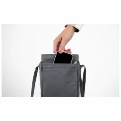 FJÄLLRÄVEN Greenland Pocket - Shoulder Bag 12 FJÄLLRÄVEN Greenland Pocket - Shoulder Bag -Outdoor Equipment Sales Shop fjaellraeven greenland pocket shoulder bag detail 5