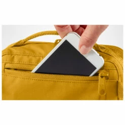 FJÄLLRÄVEN Kånken Hip Pack - Hip Bag 19 FJÄLLRÄVEN Kånken Hip Pack - Hip Bag -Outdoor Equipment Sales Shop fjaellraeven kaanken hip pack hip bag detail 8