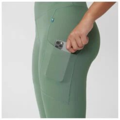 FJÄLLRÄVEN Women's Abisko Tights - Leggings 17 FJÄLLRÄVEN Women's Abisko Tights - Leggings -Outdoor Equipment Sales Shop fjaellraeven womens abisko tights leggings detail 7