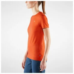 FJÄLLRÄVEN Women's Bergtagen Thinwool S/S - Merino Base Layer 10 FJÄLLRÄVEN Women's Bergtagen Thinwool S/S - Merino Base Layer -Outdoor Equipment Sales Shop fjaellraeven womens bergtagen thinwool s s merino base layer detail 4