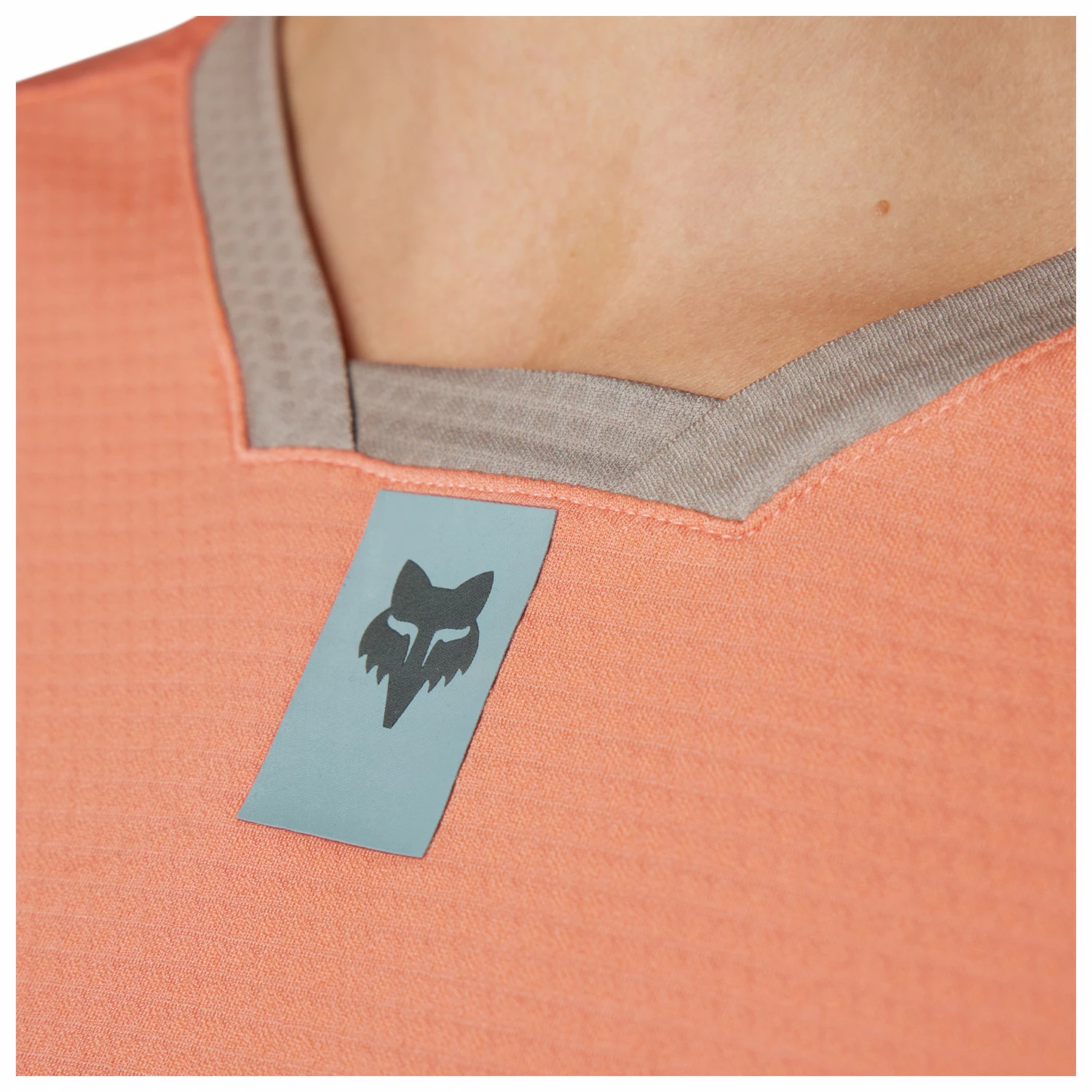 Fox Racing Women's Defend L/S Jersey - Cycling Jersey 7 Fox Racing Women's Defend L/S Jersey - Cycling Jersey - Image 5