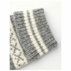 Hestra Isvik Mitt - Gloves 8 Hestra Isvik Mitt - Gloves -Outdoor Equipment Sales Shop hestra isvik mitt gloves detail 3