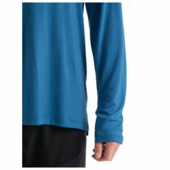 Icebreaker Sphere II L/S Tee - Merino Shirt 11 Icebreaker Sphere II L/S Tee - Merino Shirt -Outdoor Equipment Sales Shop icebreaker sphere ii l s tee merino shirt detail 5