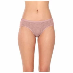 Icebreaker Women's Siren Hipkini - Merino Base Layer -Outdoor Equipment Sales Shop icebreaker womens siren hipkini merino base layer detail 2