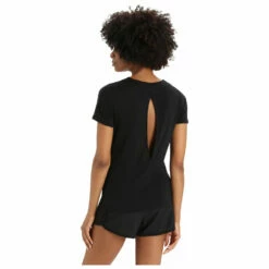 Icebreaker Women's Zoneknit S/S Slit Tee - Merino Shirt 10 Icebreaker Women's Zoneknit S/S Slit Tee - Merino Shirt -Outdoor Equipment Sales Shop icebreaker womens zoneknit s s slit tee merino shirt detail 3