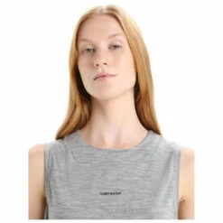 Icebreaker Women's Zoneknit Tank - Tank Top -Outdoor Equipment Sales Shop icebreaker womens zoneknit tank tank top detail 6