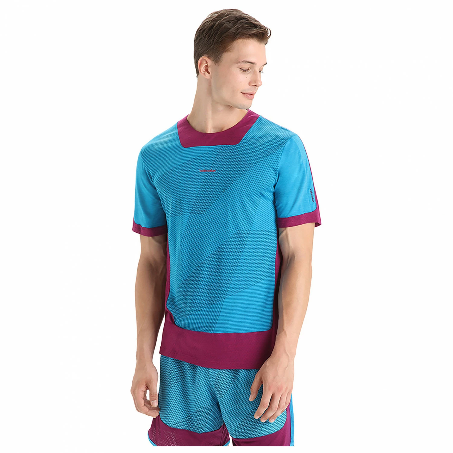 Icebreaker Zoneknit S/S Tee Geodetic - Merino Base Layer 5 Icebreaker Zoneknit S/S Tee Geodetic - Merino Base Layer - Image 3