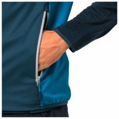 Jack Wolfskin Highest Peak Vest - Softshell Vest -Outdoor Equipment Sales Shop jack wolfskin highest peak vest softshell vest detail 5