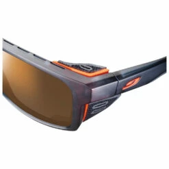 Julbo Shield Polar + Polarizing S2-4 (VLT 5-20%) - Glacier Glasses -Outdoor Equipment Sales Shop julbo shield polar polarizing s2 4 vlt 5 20 glacier glasses detail 4