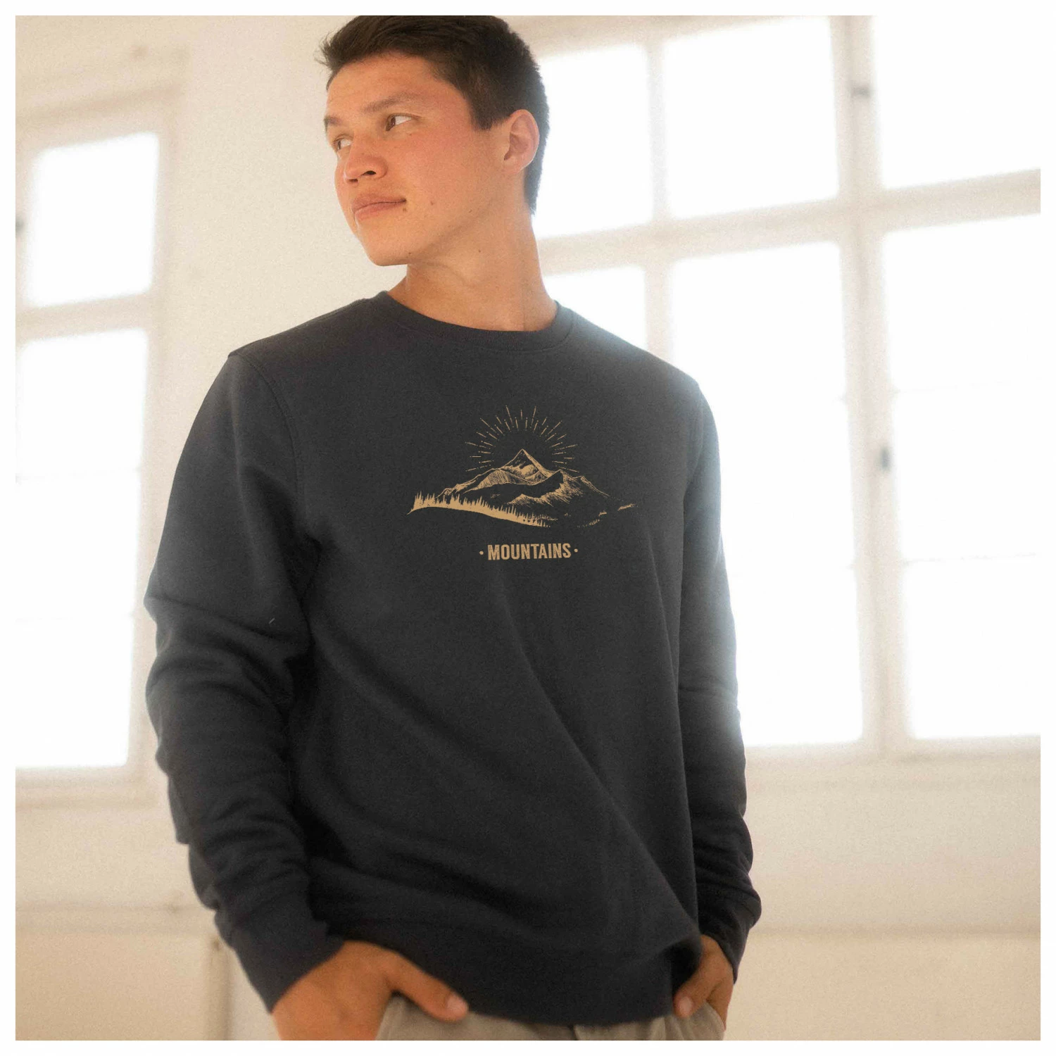 Golden Mountains - Jumper 4 Golden Mountains - Jumper - Image 2