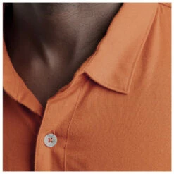 Lundhags Ekren Solid L/S Shirt - Shirt -Outdoor Equipment Sales Shop lundhags ekren solid l s shirt shirt detail 6