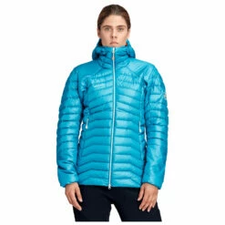 Mammut Women's Eigerjoch Advanced IN Hooded Jacket - Down Jacket 11 Mammut Women's Eigerjoch Advanced IN Hooded Jacket - Down Jacket -Outdoor Equipment Sales Shop mammut womens eigerjoch advanced in hooded jacket down jacket detail 2