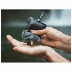 Matador Flatpak Toiletry Bottle 1Pk -Outdoor Equipment Sales Shop matador flatpak toiletry bottle 1pk detail 5