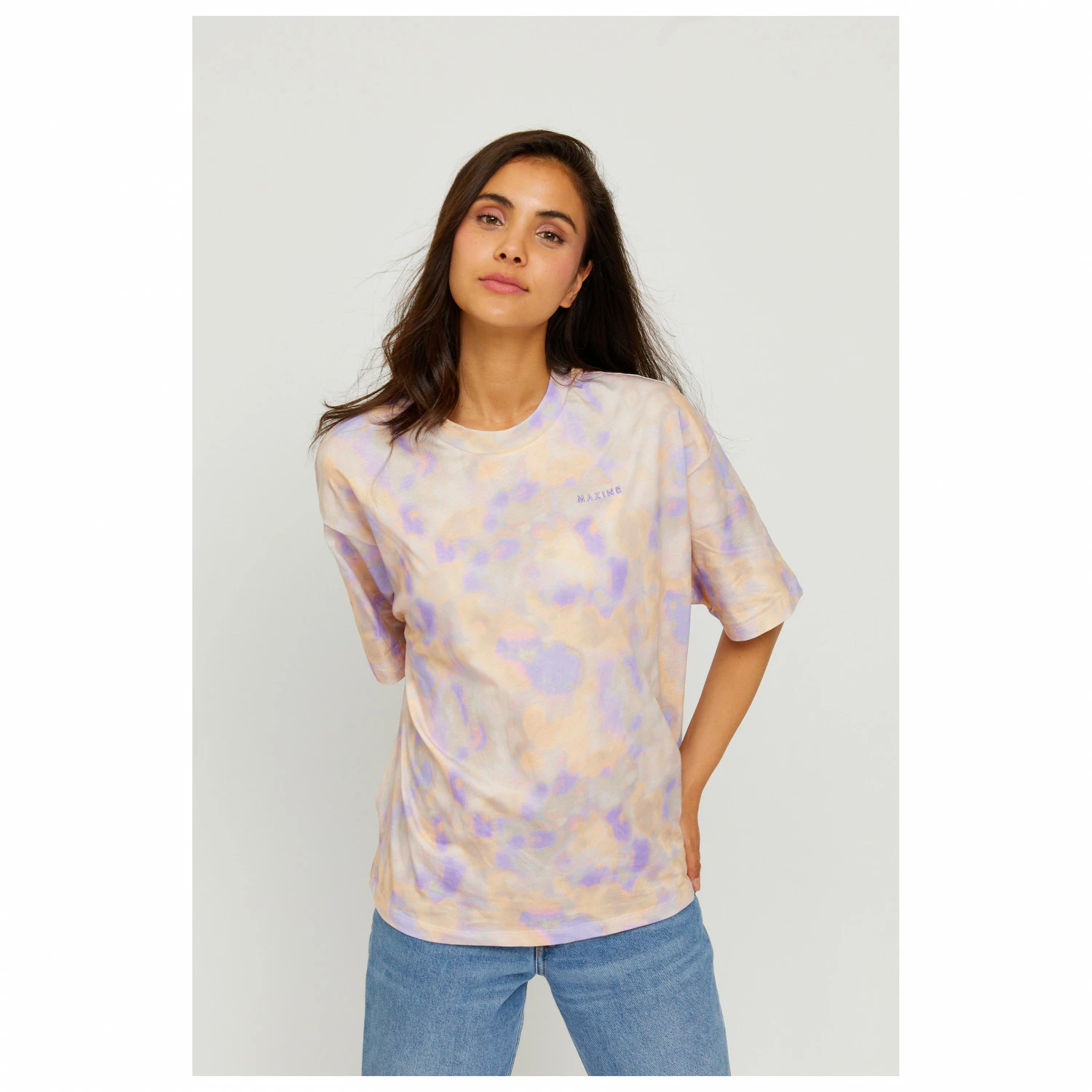 Women's Akita T - T-shirt 4 Women's Akita T - T-shirt - Image 2