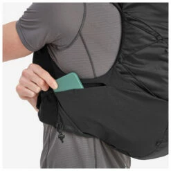 Montane Gecko VP 20 + - Trail Running Backpack 24 Montane Gecko VP 20 + - Trail Running Backpack -Outdoor Equipment Sales Shop montane gecko vp 20 trail running backpack detail 11